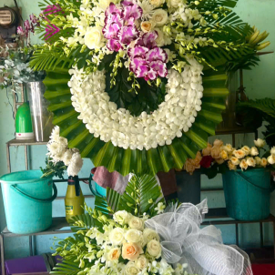 Kệ hoa viếng 97927 