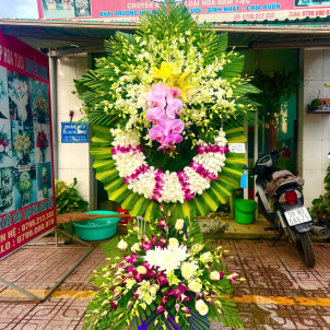 Kệ hoa viếng NM-1300