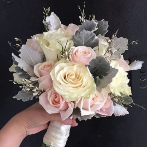 Hoa cưới cô dâu 60115
