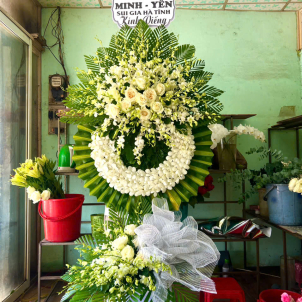 Kệ hoa viếng 03982