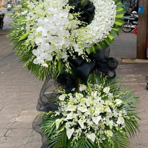 KỆ HOA VIẾNG 36901