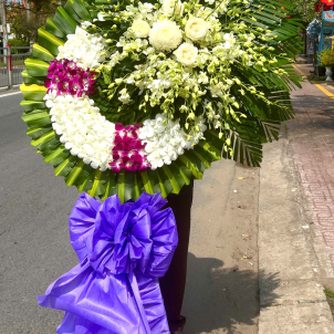 KỆ HOA VIẾNG 87364