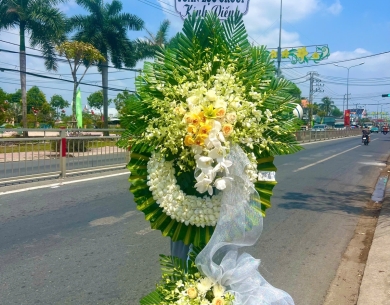 Đặt Hoa Viếng Tại Cần Đước