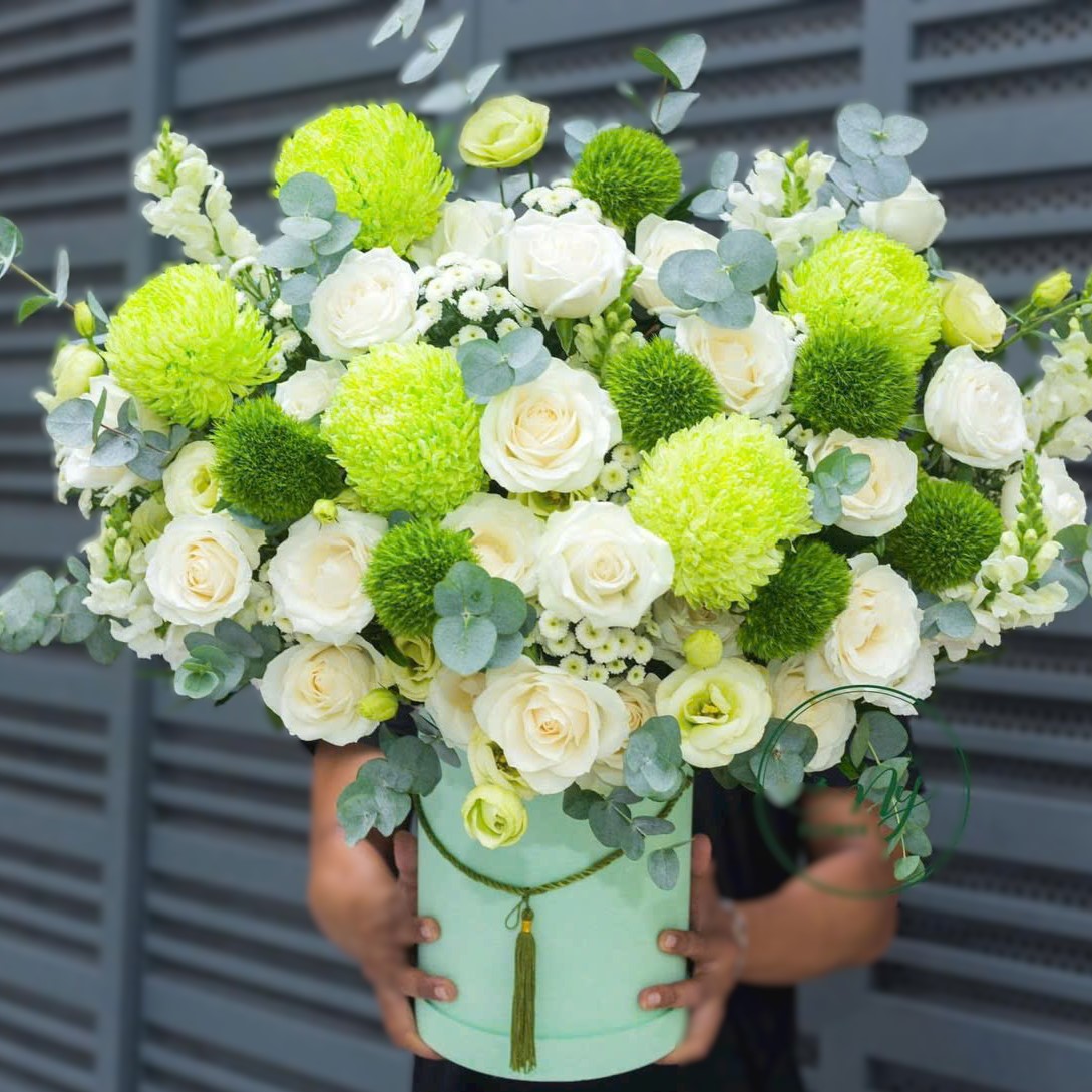Giỏ Hoa Đa Dạng Tại Shop hoa tươi Nguyễn Minh