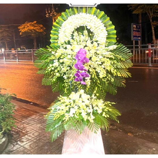 KỆ HOA VIẾNG 79276