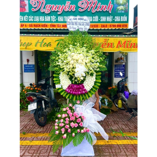 KỆ HOA VIẾNG 85321