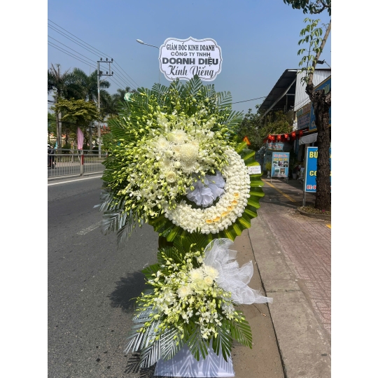 KỆ HOA VIẾNG 10255