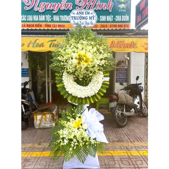 KỆ HOA VIẾNG 22211